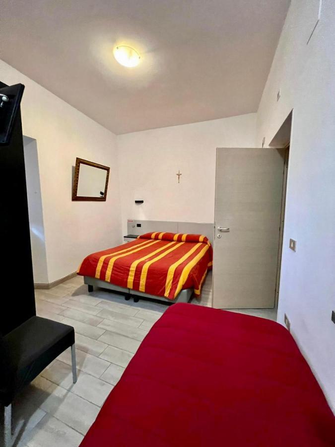 Hotel Centrale Cascia Bagian luar foto